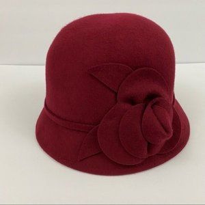 Nine West 100% Wool Maroon Bucket Hat Cloche Flower